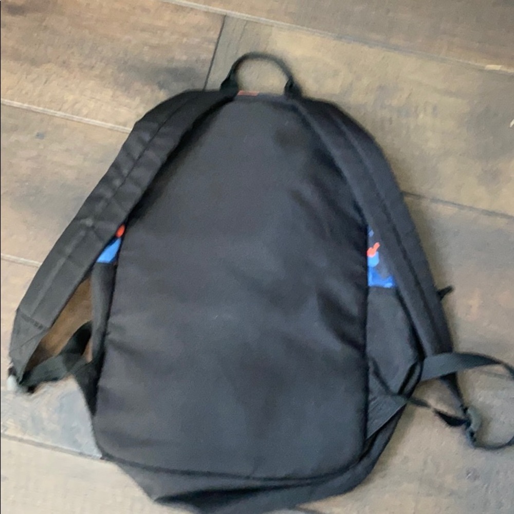Camo backpack 🎒 - Picture 4 of 5